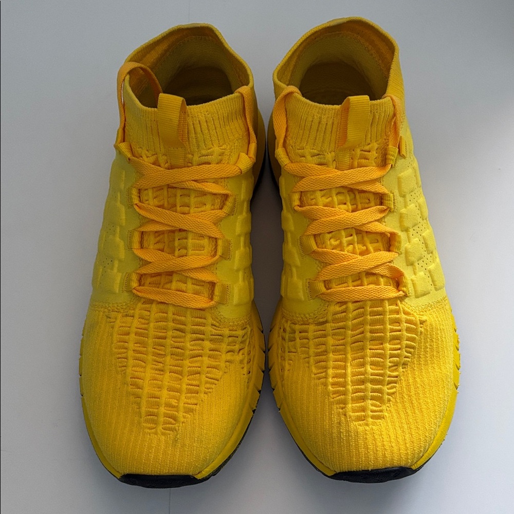 Under Armour Hovr Phantom Highlighter Taxi Yellow Size 10.5